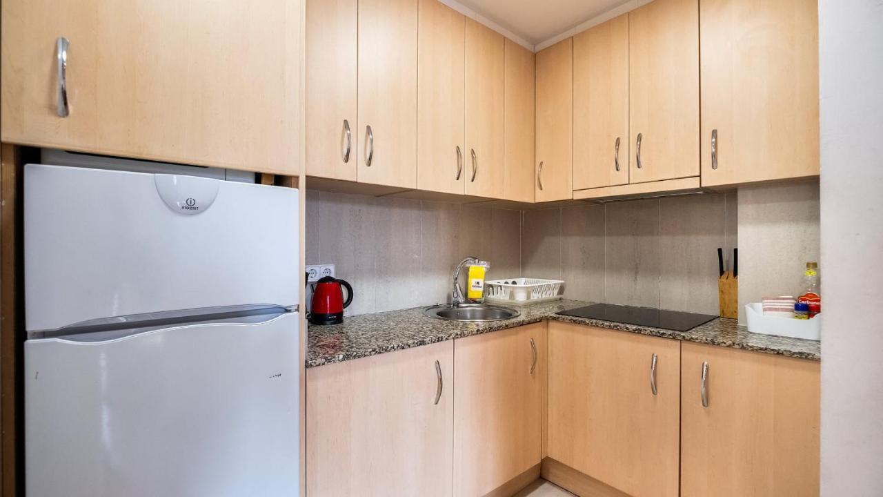 Apartamentos El Pintor Barcellona Esterno foto