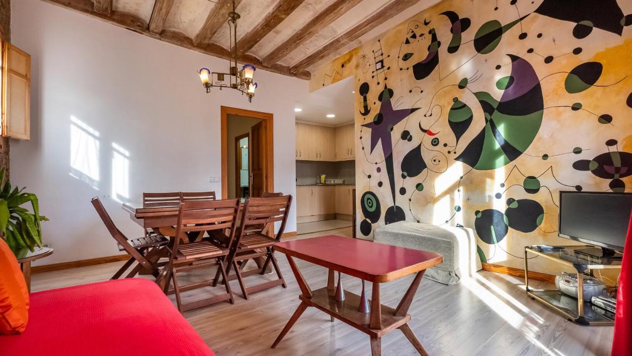 Apartamentos El Pintor Barcellona Esterno foto