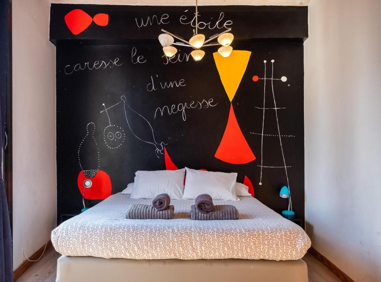 Apartamentos El Pintor Barcellona Esterno foto