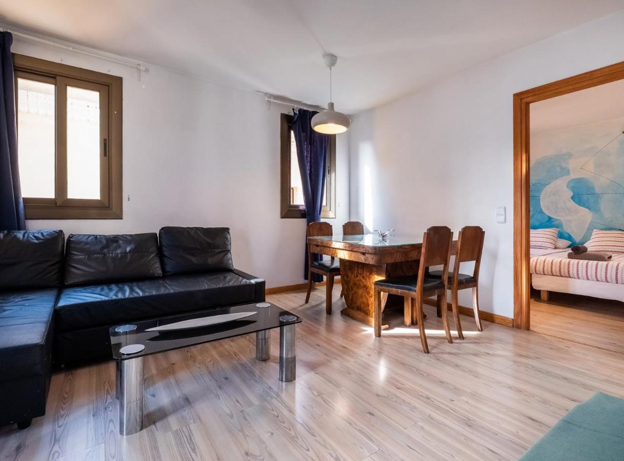 Apartamentos El Pintor Barcellona Esterno foto