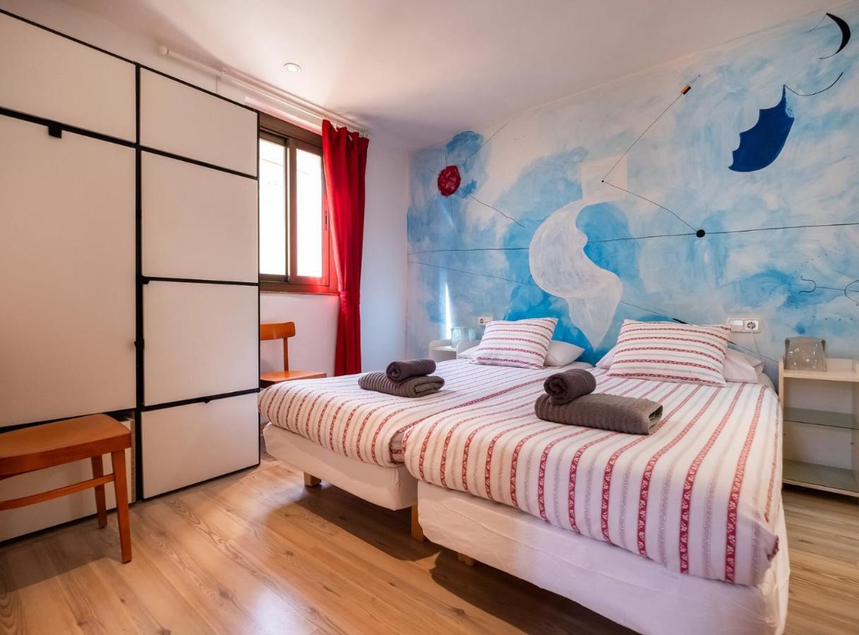 Apartamentos El Pintor Barcellona Esterno foto