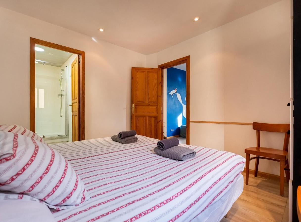 Apartamentos El Pintor Barcellona Esterno foto