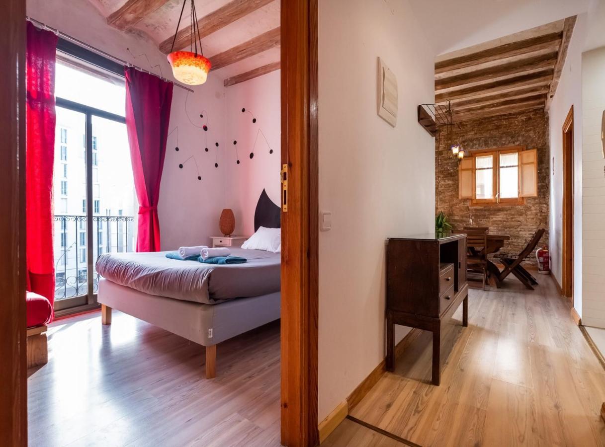 Apartamentos El Pintor Barcellona Esterno foto