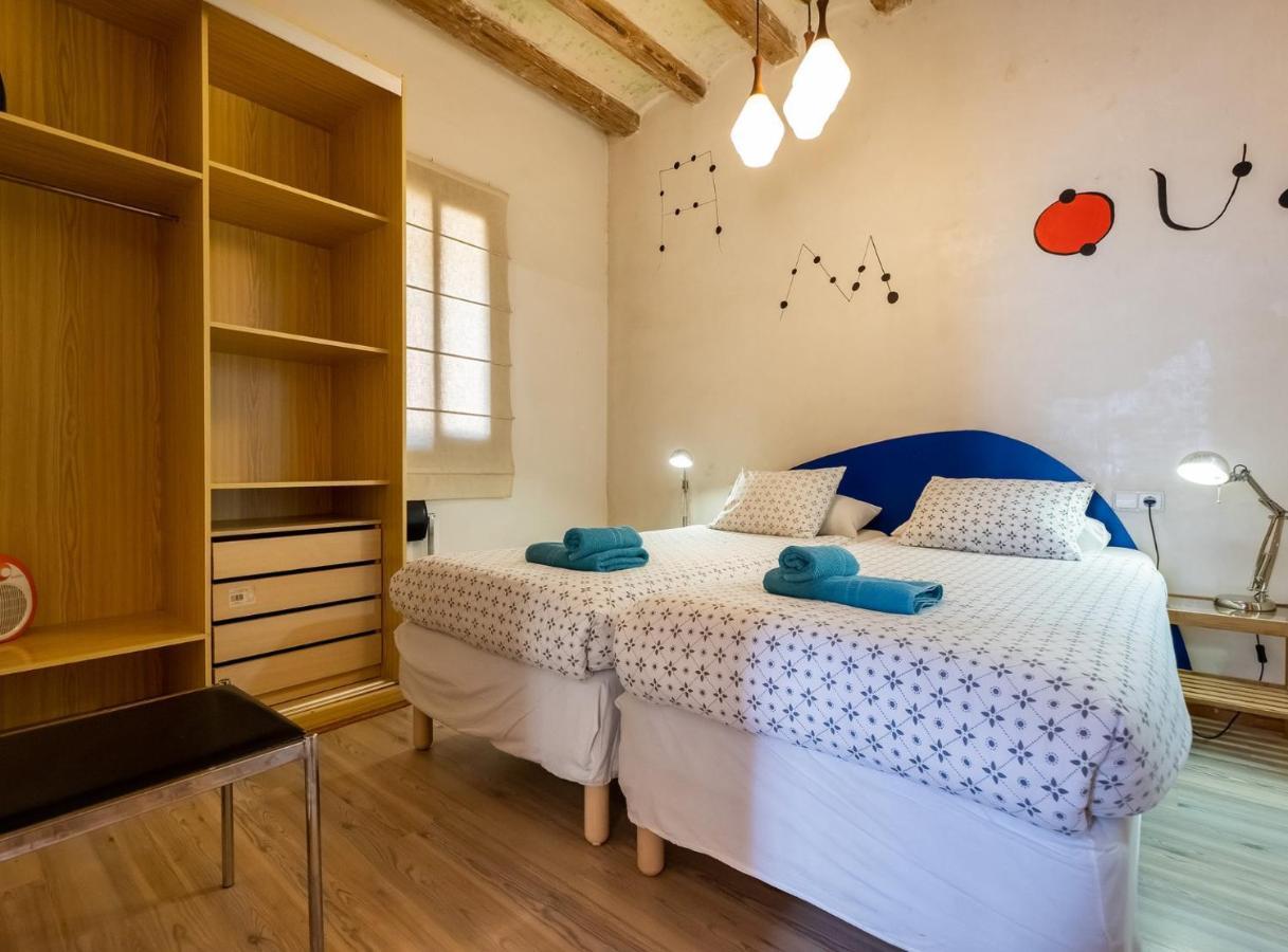 Apartamentos El Pintor Barcellona Esterno foto