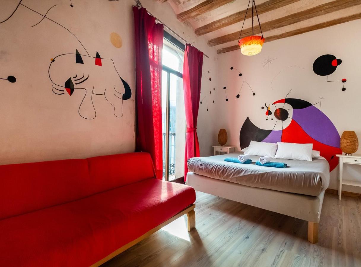 Apartamentos El Pintor Barcellona Esterno foto