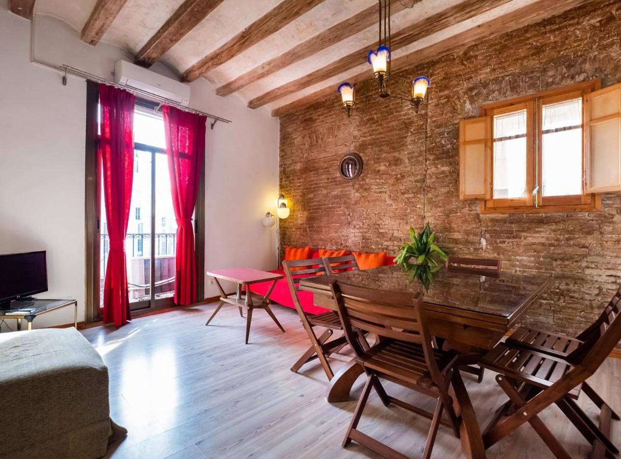 Apartamentos El Pintor Barcellona Esterno foto